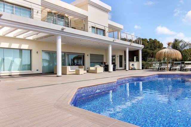 6 slaapkamer Villa te koop in Benissa met zwembad - € 1.799.999 (Ref: 4844408)