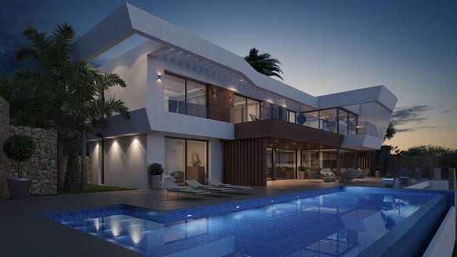 Chalet de 4 habitaciones en Casco Urbano, Teulada-Moraira en venta con piscina - 2.490.000 € (Ref: 4844651)