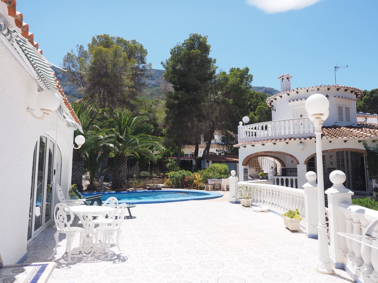6 soveværelse Villa til salg i Denia med swimmingpool - € 790.000 (Ref: 4851112)