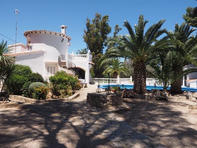 6 makuuhuone Huvila myytävänä paikassa Centro Urbano, Dénia mukana uima-altaan - 790 000 € (Ref: 4851112)