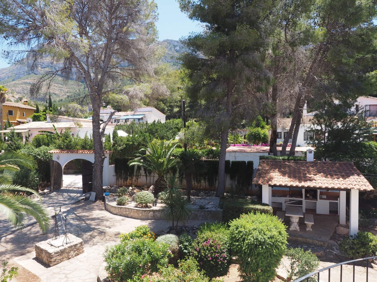 6 soveværelse Villa til salg i Denia med swimmingpool - € 790.000 (Ref: 4851112)