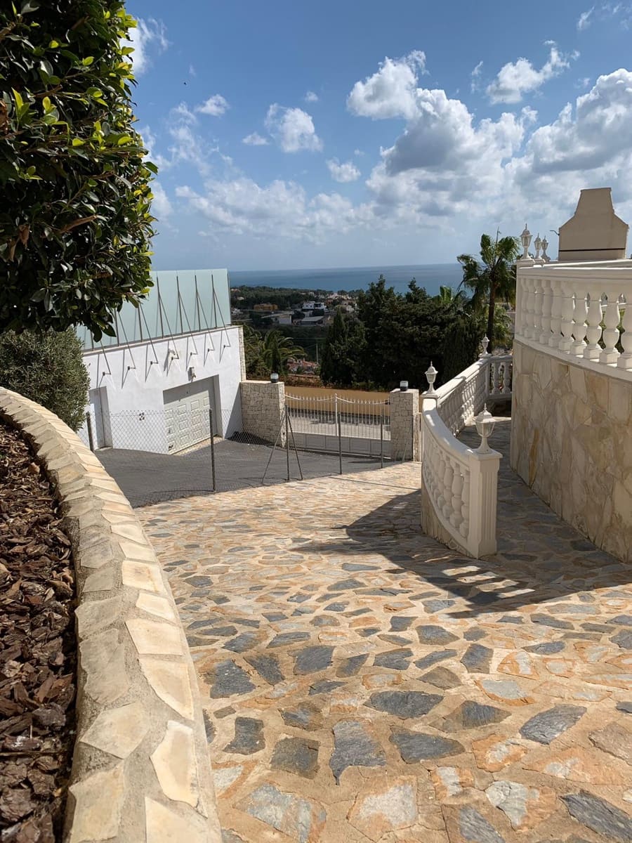 4 soveværelse Villa til salg i Calpe / Calp med swimmingpool - € 1.250.000 (Ref: 4953913)