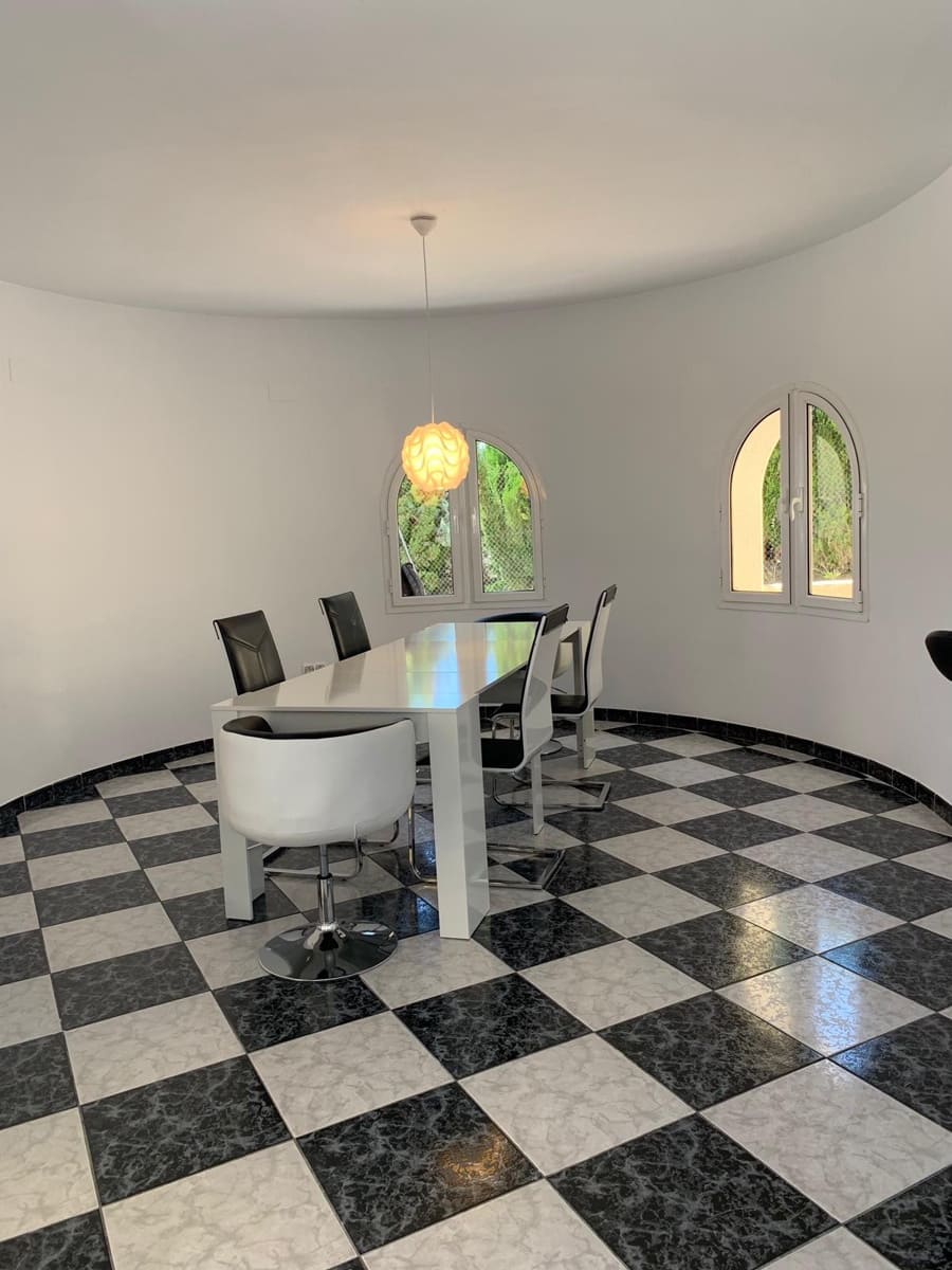 4 soveværelse Villa til salg i Calpe / Calp med swimmingpool - € 1.250.000 (Ref: 4953913)