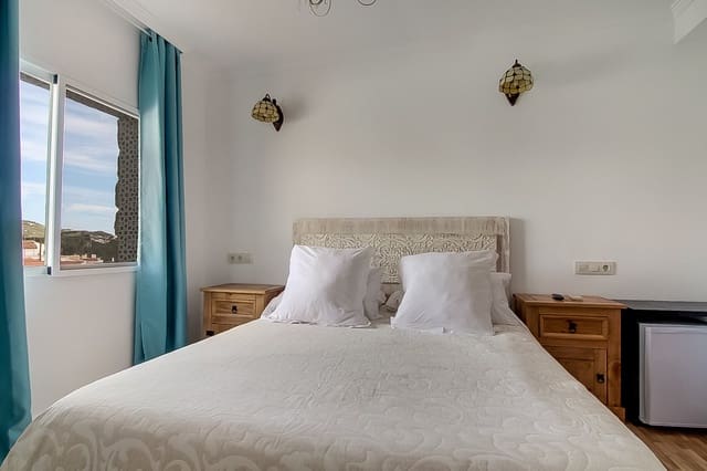 9 soverom Kommersiell til salgs i Gargasindi, Calpe / Calp med svømmebasseng - € 850 000 (Ref: 4966443)