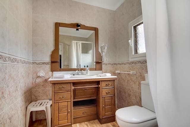 9 soverom Kommersiell til salgs i Gargasindi, Calpe / Calp med svømmebasseng - € 850 000 (Ref: 4966443)