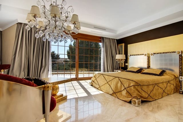 5 bedroom Villa for sale in Altea with pool - € 4,000,000 (Ref: 4966479)