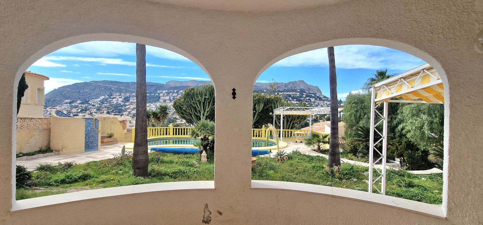 4 soveværelse Villa til salg i Calpe / Calp med swimmingpool - € 870.000 (Ref: 4966511)