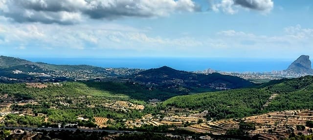 10 bedroom Finca/Country House for sale in Benissa with pool - € 600,000 (Ref: 5002530)