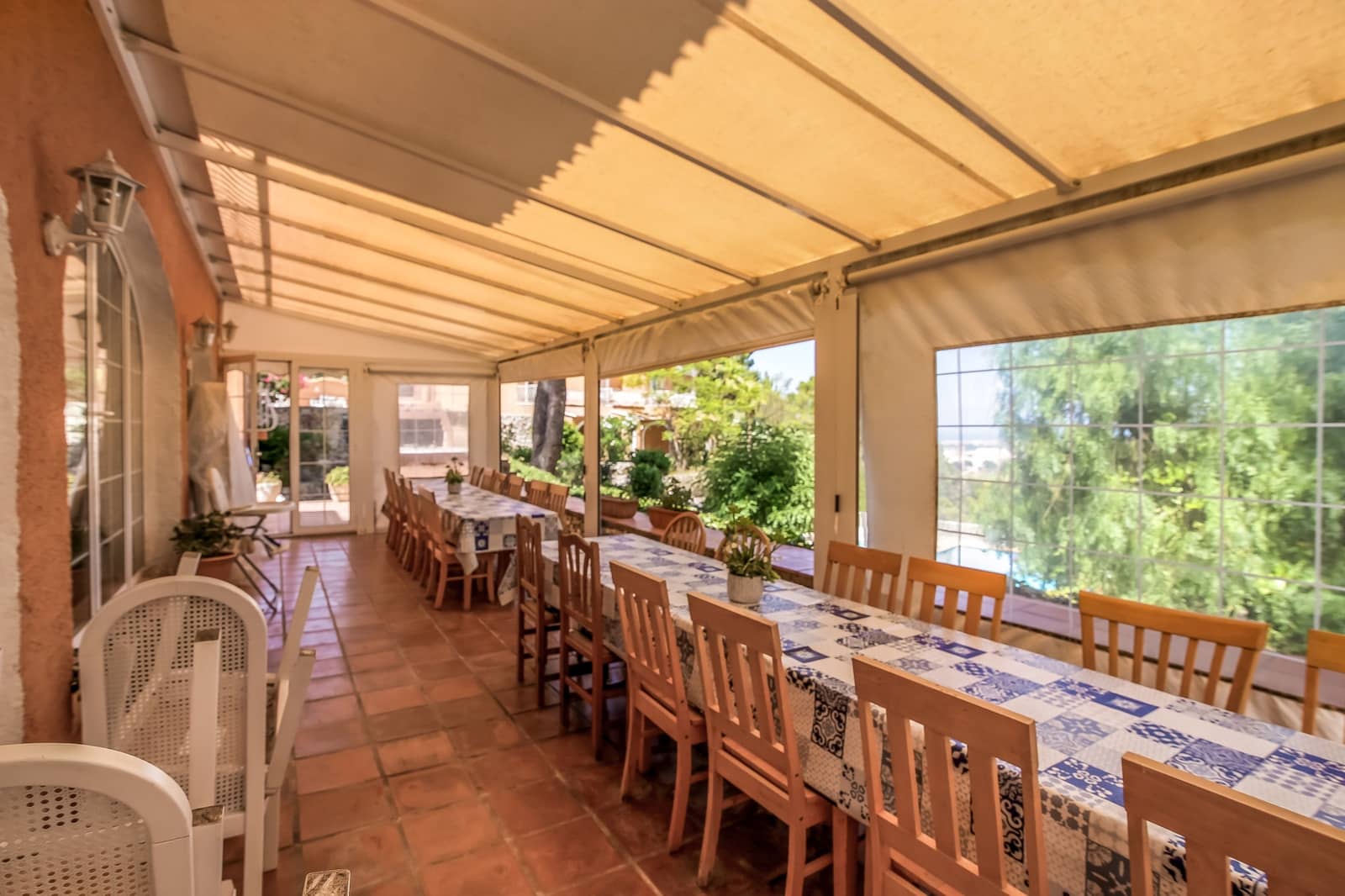 11 sovrum Hotell till salu i Oliva med pool - 975 000 € (Ref: 5061436)