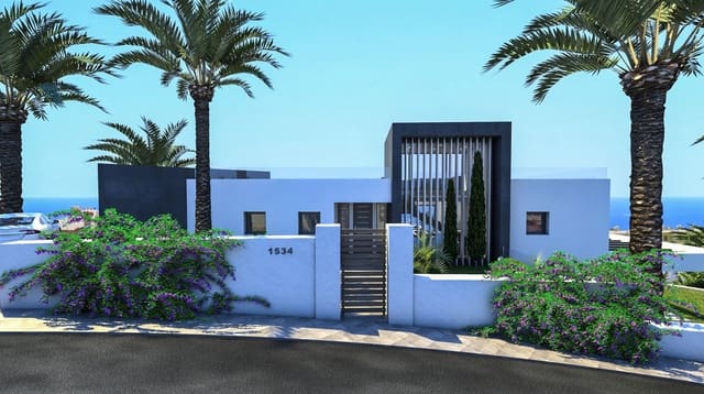7 slaapkamer Villa te koop in Centro Urbano, Dénia met zwembad - € 1.985.000 (Ref: 5144132)
