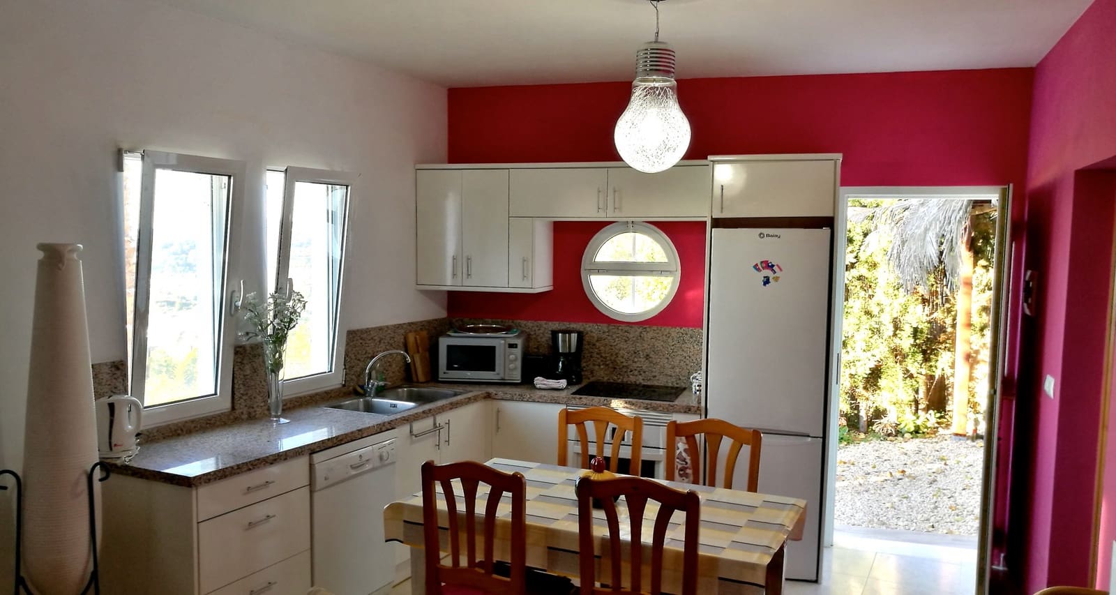 6 makuuhuone Huvila myytävänä paikassa Benissa mukana uima-altaan - 1 575 000 € (Ref: 5151973)