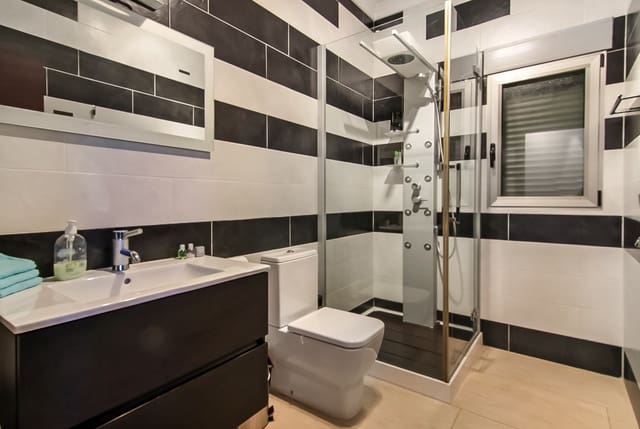 7 sypialnia Willa na sprzedaż w Centro ciudad, Javea / Xàbia z basenem - 1 199 999 € (Ref: 5188549)