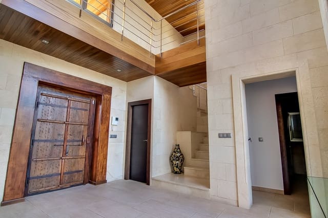 7 sypialnia Willa na sprzedaż w Centro ciudad, Javea / Xàbia z basenem - 1 199 999 € (Ref: 5188549)