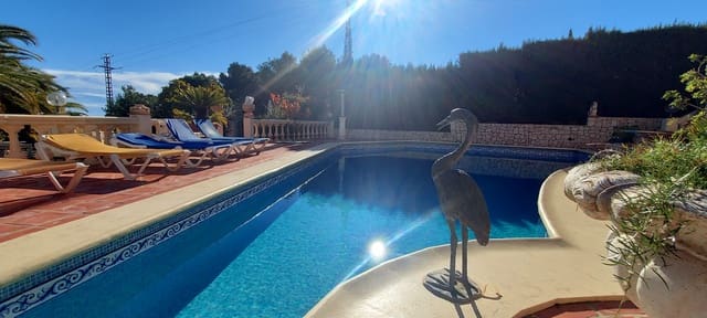 8 sovrum Villa till salu i Benissa med pool - 995 000 € (Ref: 6512366)