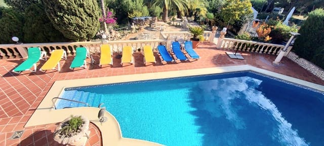 8 sovrum Villa till salu i Benissa med pool - 995 000 € (Ref: 6512366)