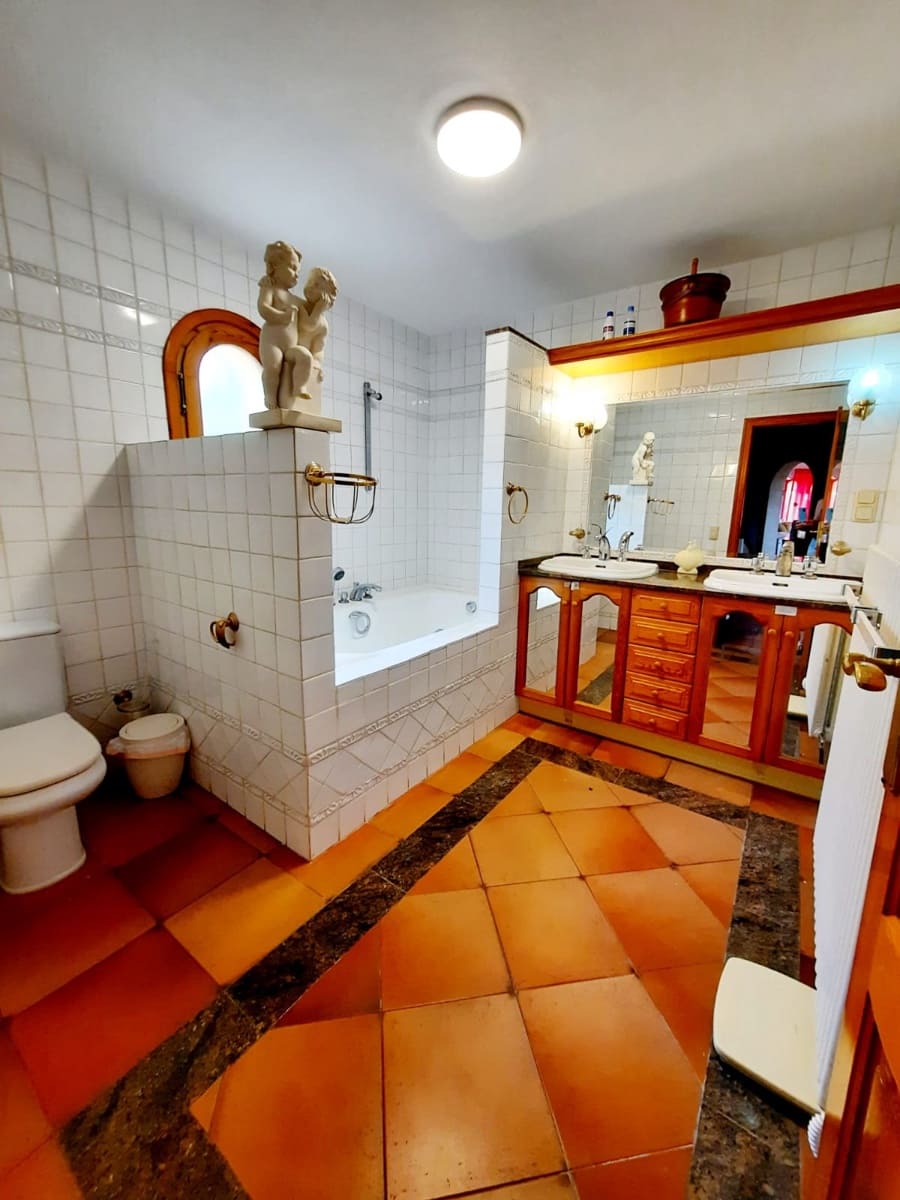 8 sypialnia Willa na sprzedaż w Benissa z basenem - 995 000 € (Ref: 6512366)