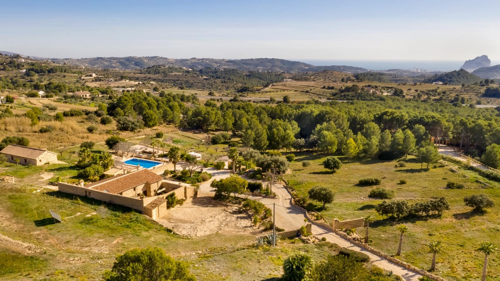 8 soveværelse Finca/Landehus til salg i Benissa med swimmingpool - € 1.390.000 (Ref: 6512376)