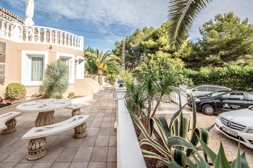 5 slaapkamer Villa te koop in Moraira met zwembad - € 1.350.000 (Ref: 6512487)