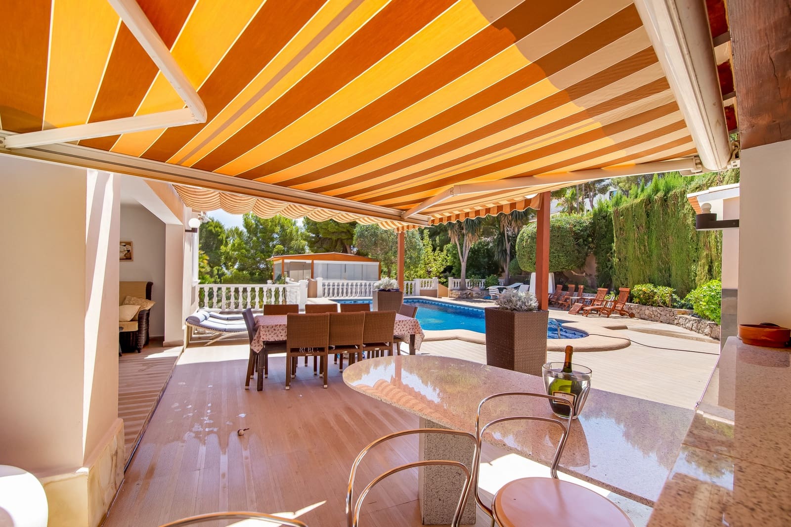 5 slaapkamer Villa te koop in Moraira met zwembad - € 1.350.000 (Ref: 6512487)