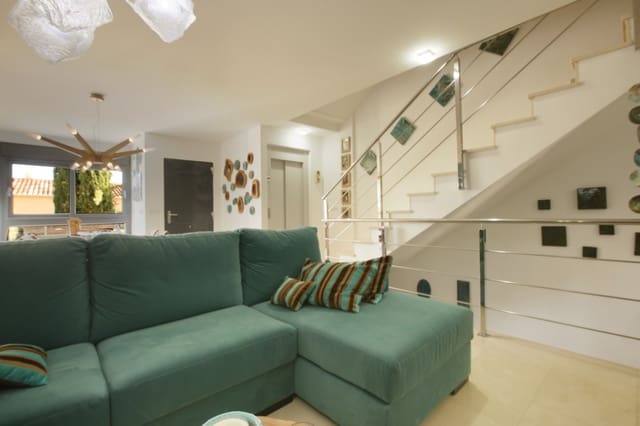 3 bedroom Townhouse for sale in Canuta, Calpe / Calp with pool - € 465,000 (Ref: 6512544)