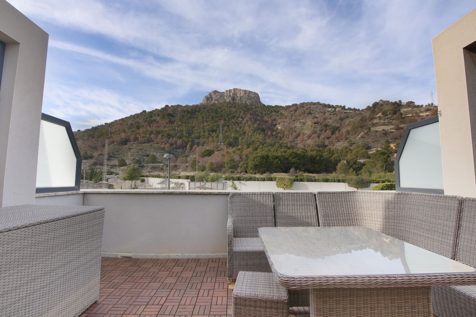 3 bedroom Townhouse for sale in Calpe / Calp with pool - € 465,000 (Ref: 6512544)