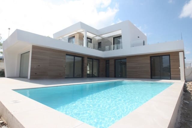 Chalet de 4 habitaciones en Gargasindi, Calpe / Calp en venta con piscina - 925.000 € (Ref: 6512603)