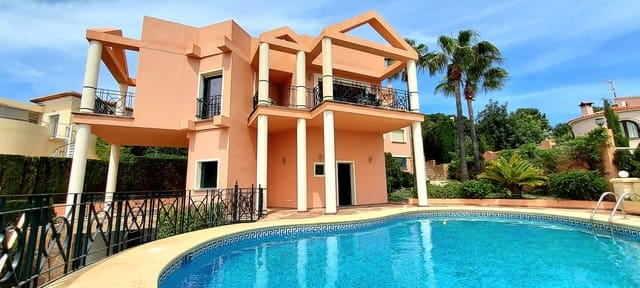 5 Zimmer Villa zu verkaufen in Gargasindi, Calpe / Calp mit Pool - 1.475.000 € (Ref: 6812731)