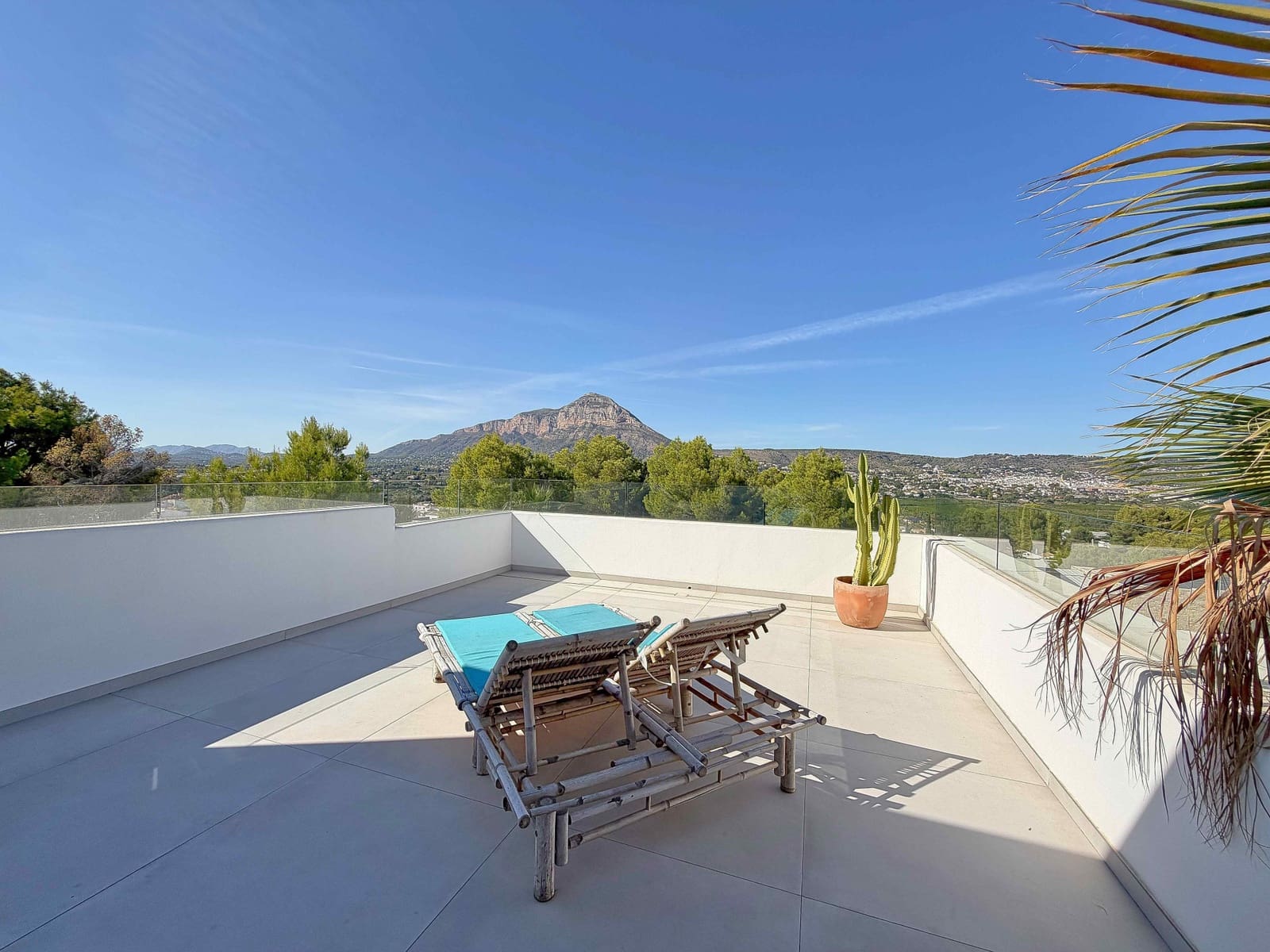 Chalet de 4 habitaciones en Javea / Xàbia en venta con piscina - 1.875.000 € (Ref: 6932603)