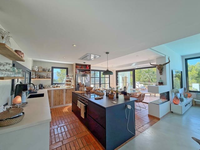 Chalet de 4 habitaciones en Centro ciudad, Javea / Xàbia en venta con piscina - 1.875.000 € (Ref: 6932603)