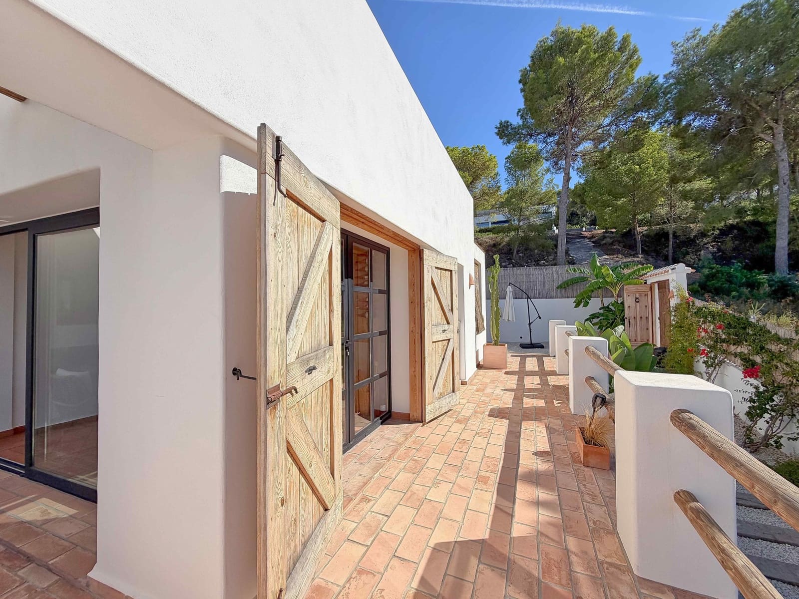 Chalet de 4 habitaciones en Javea / Xàbia en venta con piscina - 1.875.000 € (Ref: 6932603)