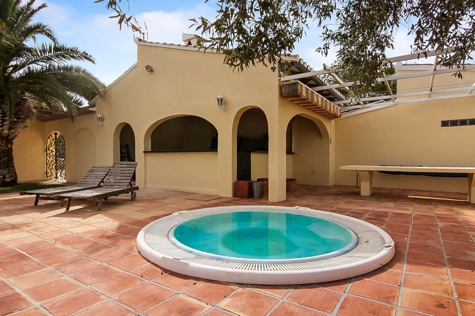 7 sypialnia Finka/Dom wiejski na sprzedaż w Benissa z basenem - 995 000 € (Ref: 7133511)