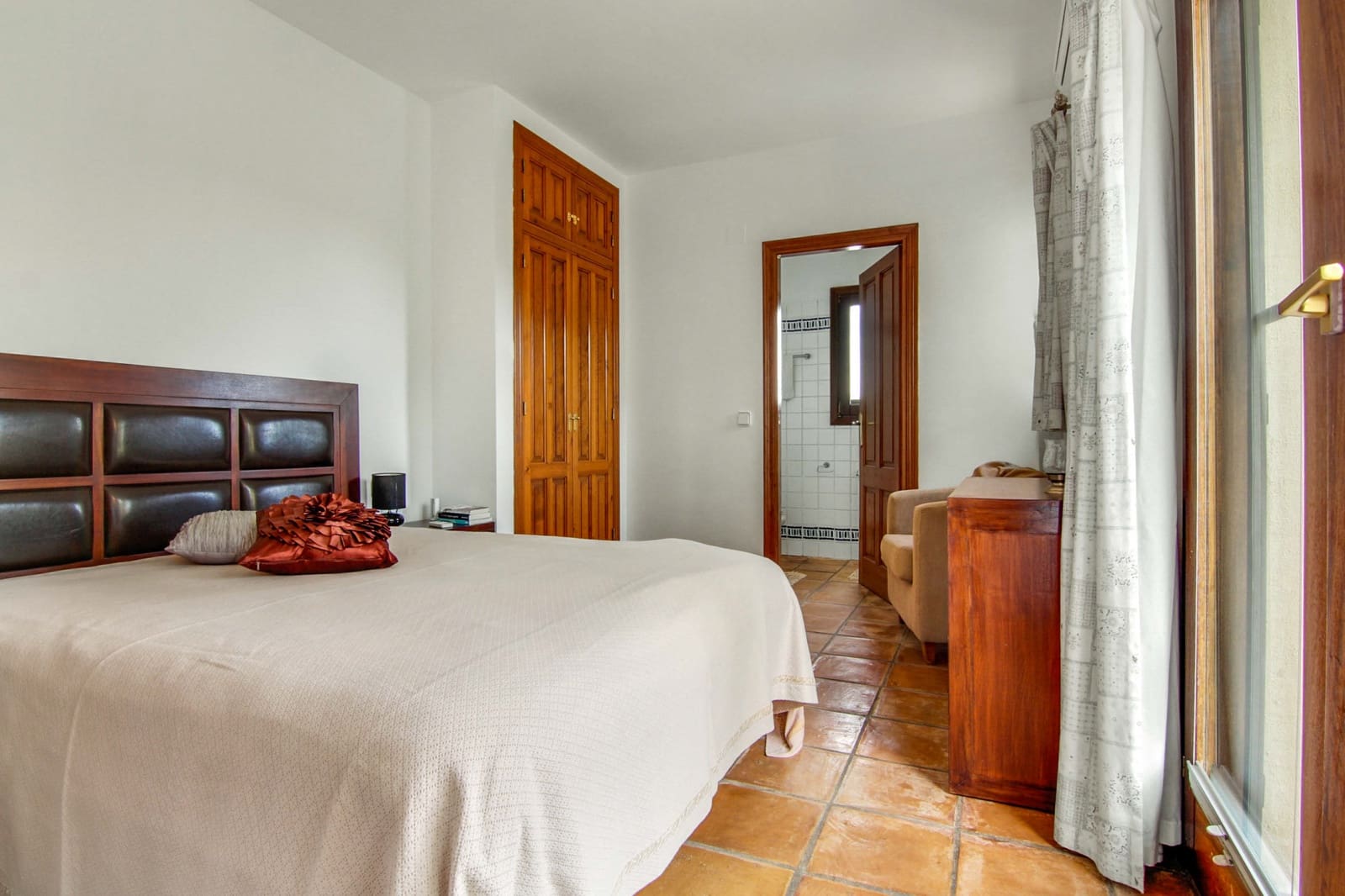 7 sypialnia Finka/Dom wiejski na sprzedaż w Benissa z basenem - 995 000 € (Ref: 7133511)