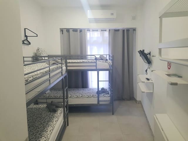 4 quarto Hotel para venda em Pueblo, Calpe / Calp - 299 000 € (Ref: 7172513)