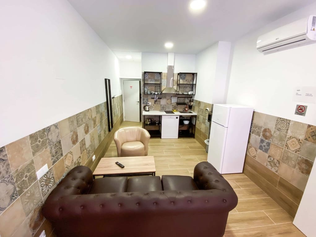 8 sypialnia Hotel na sprzedaż w Calpe / Calp - 1 590 000 € (Ref: 7334078)