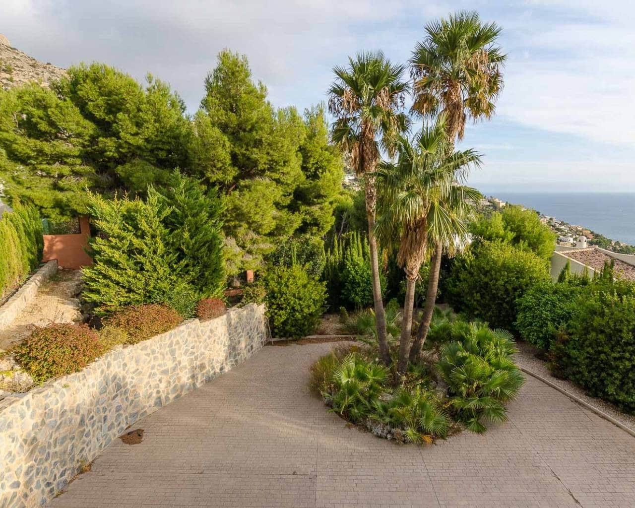 7 sypialnia Willa na sprzedaż w Altea z basenem - 2 700 000 € (Ref: 7339038)