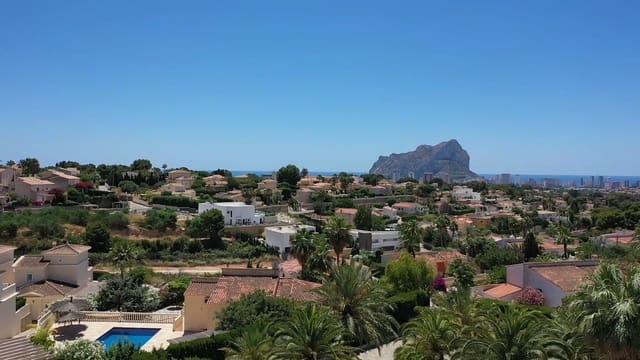 4 slaapkamer Villa te koop in Gargasindi, Calpe / Calp met zwembad - € 755.700 (Ref: 7441998)