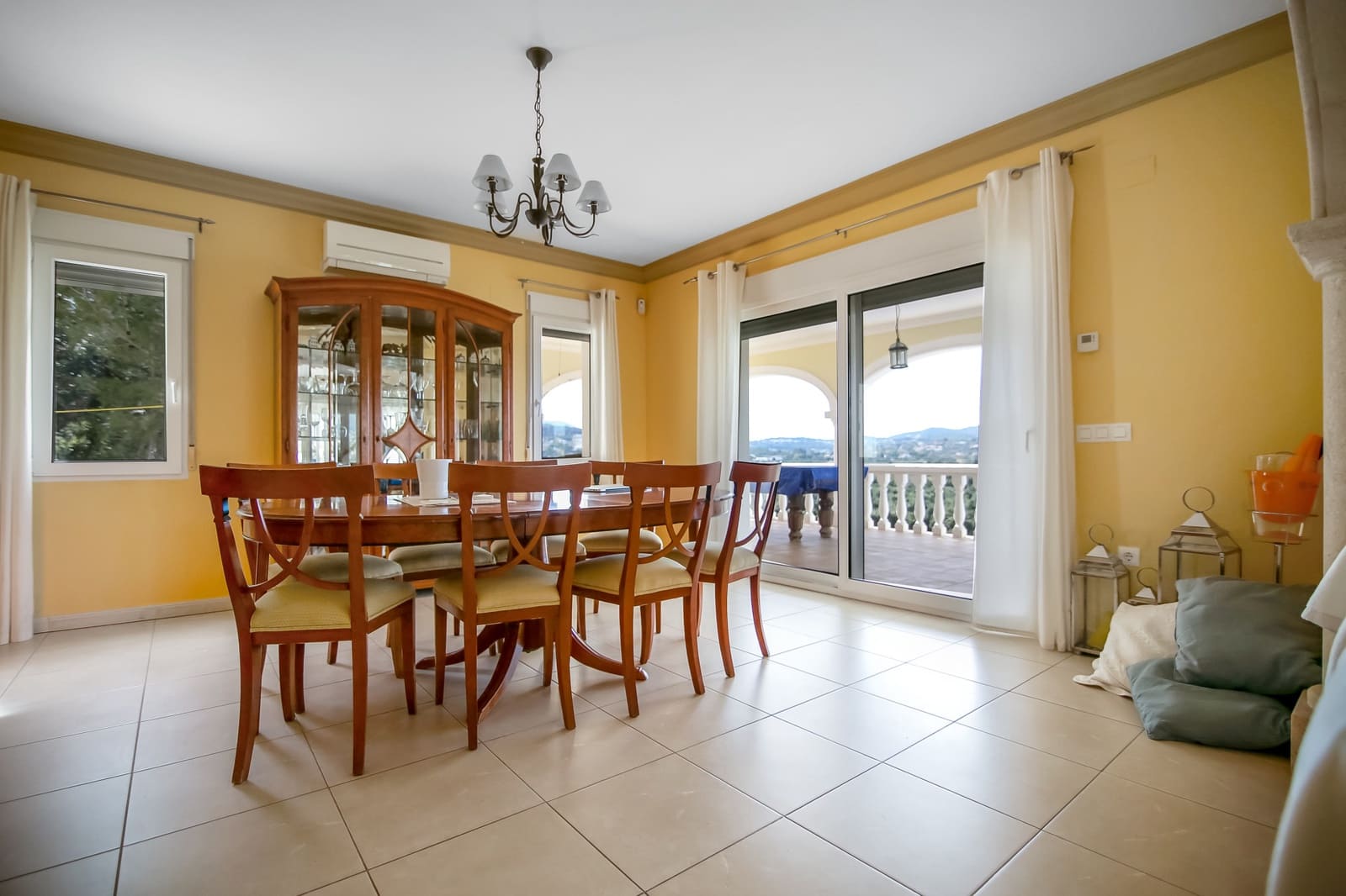 4 makuuhuone Huvila myytävänä paikassa Javea / Xabia mukana uima-altaan - 895 000 € (Ref: 7496596)