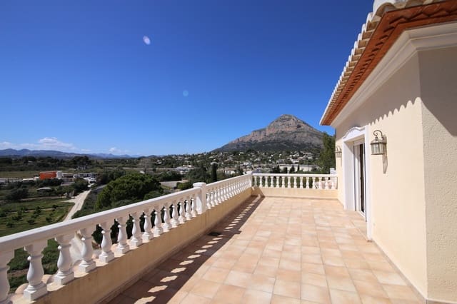 4 sypialnia Willa na sprzedaż w Centro ciudad, Javea / Xàbia z basenem - 895 000 € (Ref: 7496596)