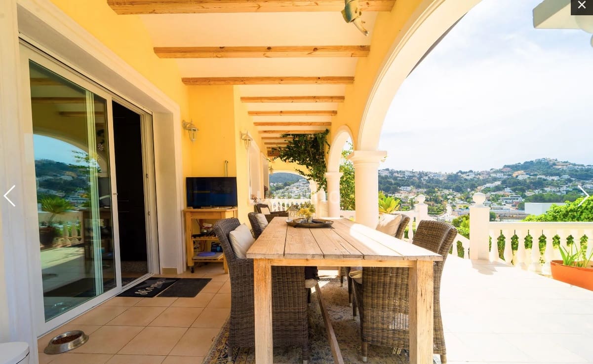 4 sypialnia Willa na sprzedaż w Moraira z basenem - 850 000 € (Ref: 7814880)