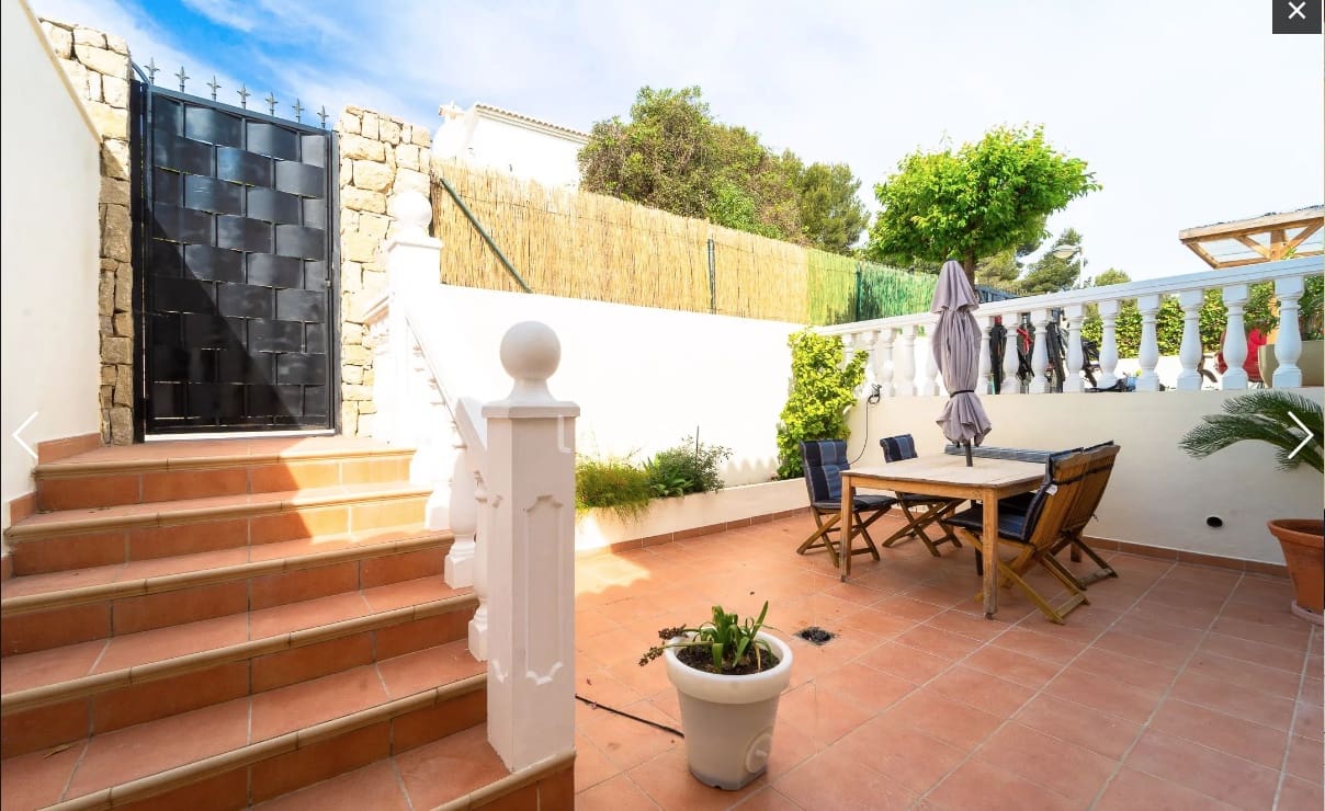 4 sypialnia Willa na sprzedaż w Moraira z basenem - 850 000 € (Ref: 7814880)