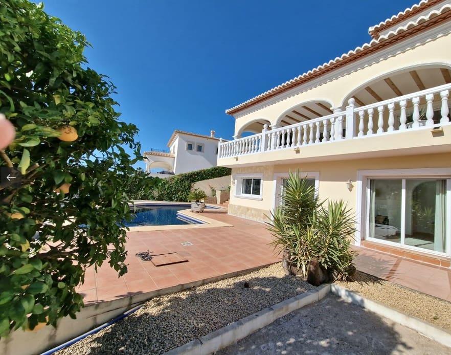 4 sypialnia Willa na sprzedaż w Moraira z basenem - 850 000 € (Ref: 7814880)
