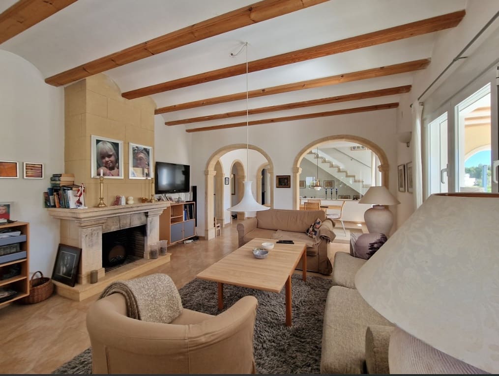 4 sypialnia Willa na sprzedaż w Moraira z basenem - 850 000 € (Ref: 7814880)