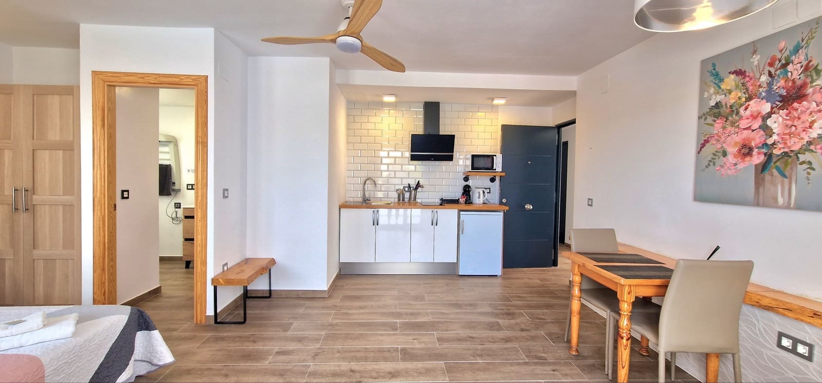 8 soveværelse Erhverv til salg i Denia med swimmingpool - € 1.100.000 (Ref: 7859714)