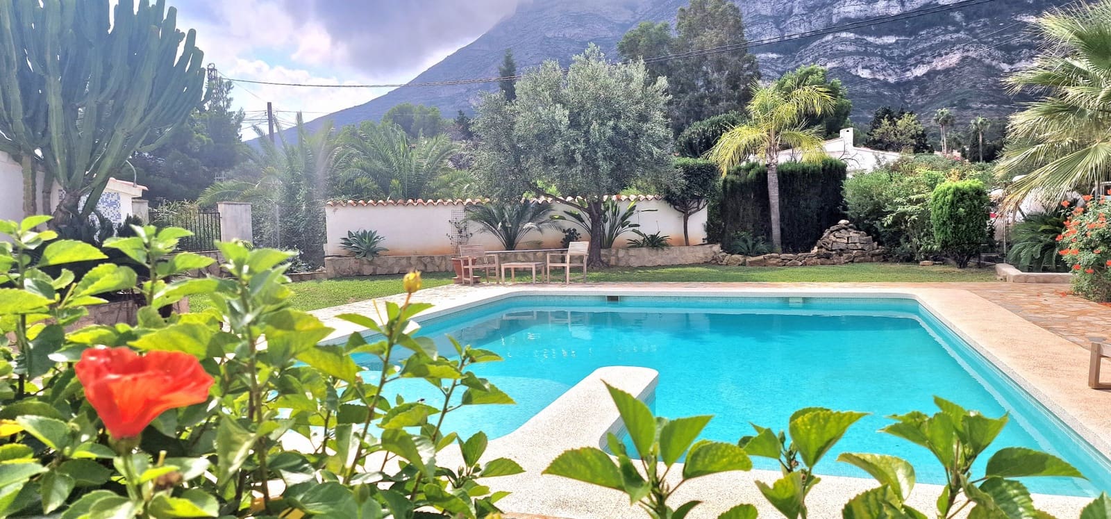 8 soveværelse Erhverv til salg i Denia med swimmingpool - € 1.100.000 (Ref: 7859714)