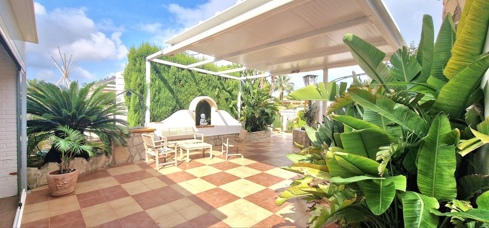 8 soveværelse Erhverv til salg i Denia med swimmingpool - € 1.100.000 (Ref: 7859714)