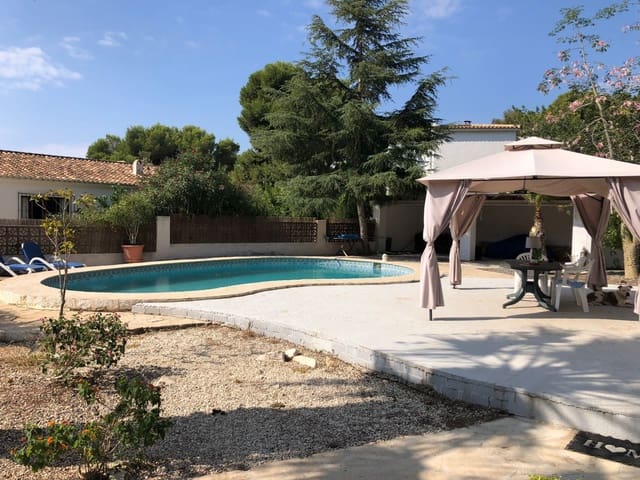 2 slaapkamer Villa te koop in Casco Urbano, Teulada-Moraira met zwembad - € 550.000 (Ref: 7879183)