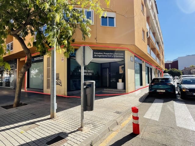 Commercieel te koop in Centro Urbano, Dénia - € 565.000 (Ref: 7898279)
