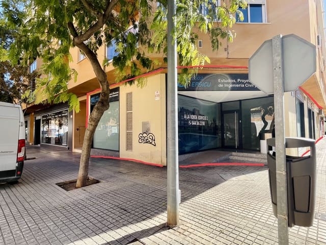 Commercieel te koop in Centro Urbano, Dénia - € 565.000 (Ref: 7898279)