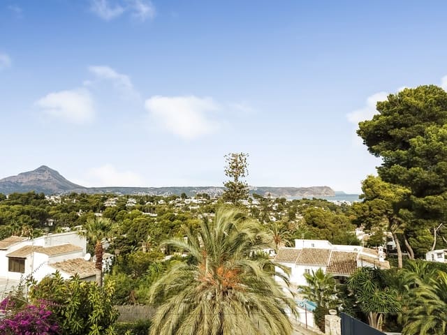 5 chambre Villa/Maison à vendre à Javea / Xàbia avec piscine - 1 150 000 € (Ref: 7955013)