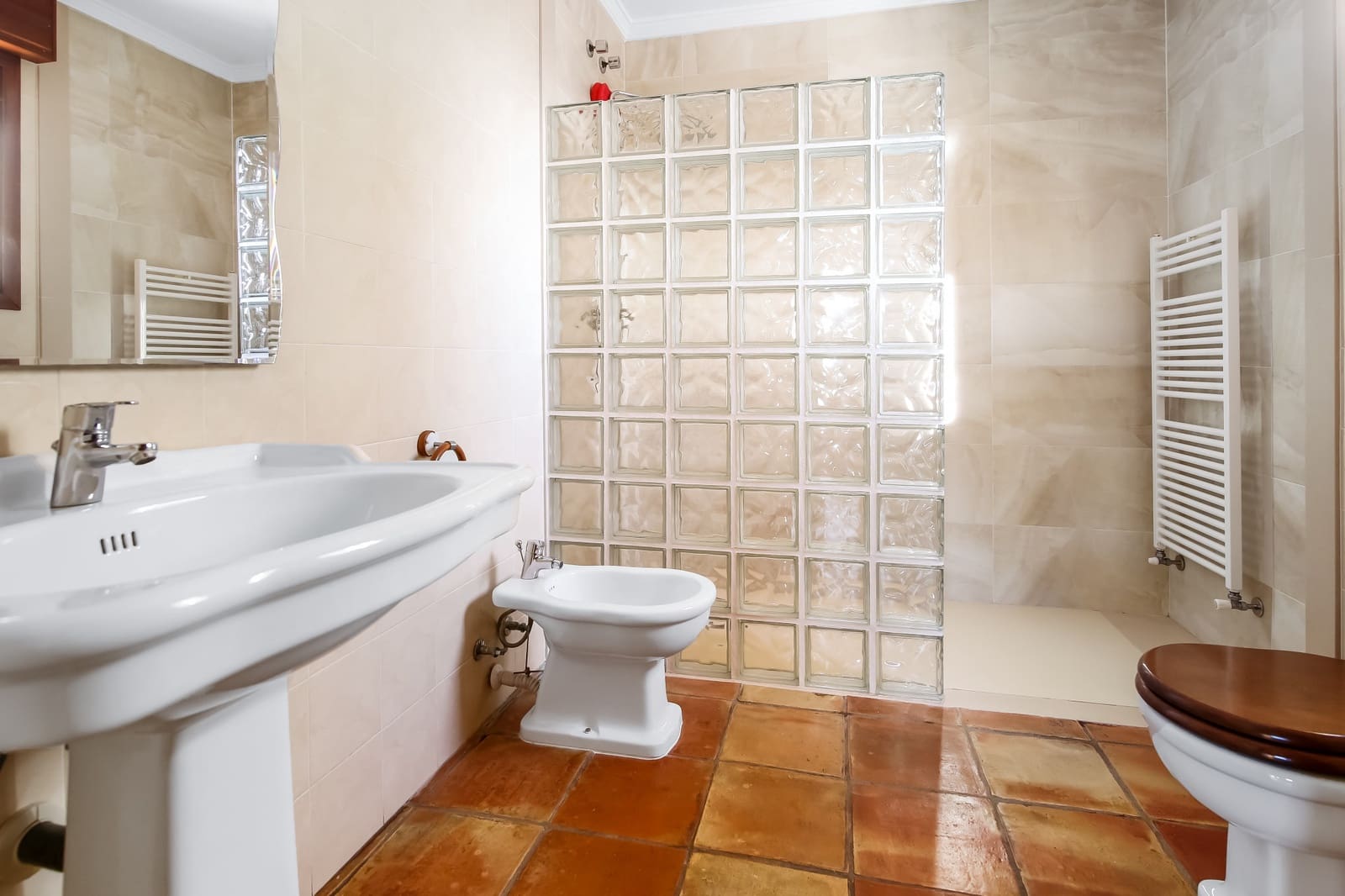 3 soveværelse Villa til salg i Oliva med swimmingpool - € 635.000 (Ref: 8060835)